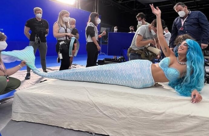 See the Sexy Stars Dressed as Mermaids for International Mermaid Day!