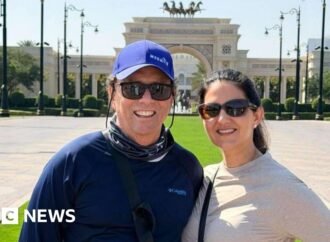 US citizens in the Middle East face 'mayhem' trying to get home