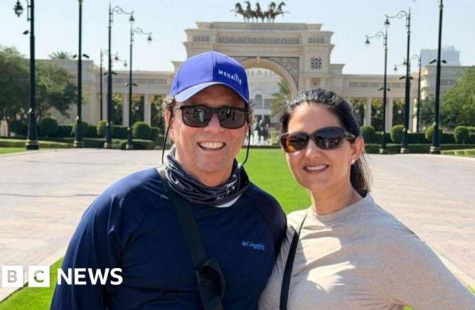 US citizens in the Middle East face 'mayhem' trying to get home