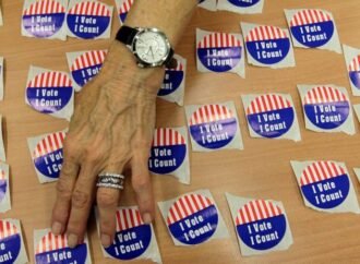 Texas Supreme Court halts lower court ruling on extended voting hours in Dallas