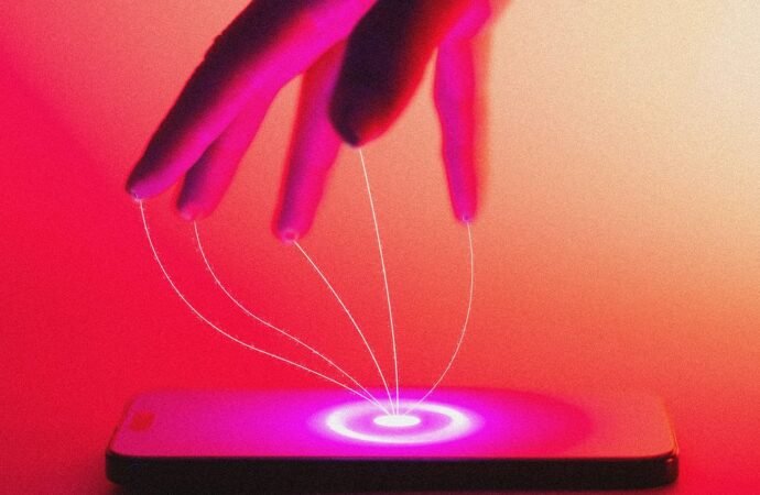 A Possible US Government iPhone-Hacking Toolkit Is Now in the Hands of Foreign Spies and Criminals