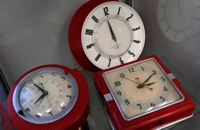 British Columbia to make daylight saving time permanent : NPR