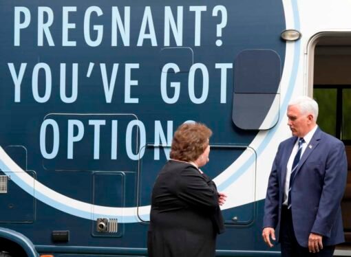 Crisis pregnancy centers find support in red-state legislatures : NPR