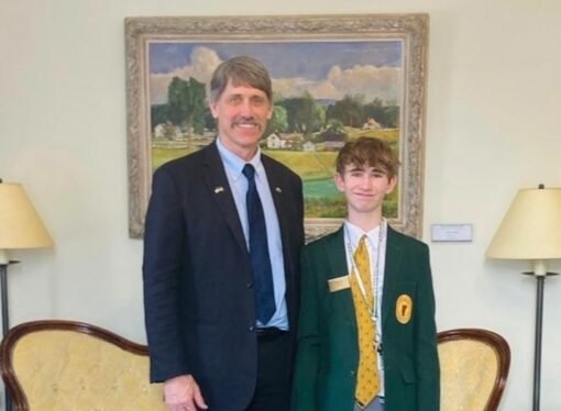 14-year-old running for governor 1st teen to get on Vermont’s general election ballot