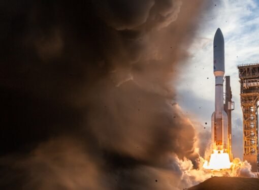 Amazon to buy Globalstar for $11.57B in bid to flesh out its satellite biz