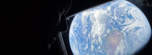 NASA Welcomes Record-Setting Artemis II Moonfarers Back to Earth 