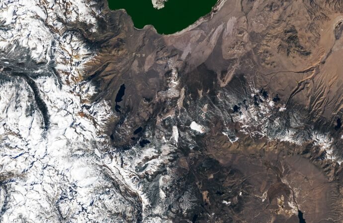 A Volcanic Medley Near Mammoth Lakes 