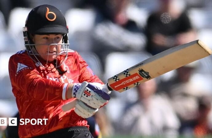 Women’s One-Day Cup: Blaze, Hampshire and Warwickshire win