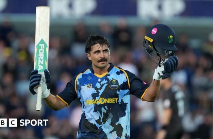 T20 Blast round-up: Kiran Carlson hits ton as Glamorgan beat Somerset