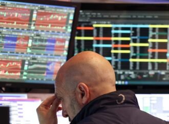 Stock Market Outlook: Cash Holdings Flashing Sell Signal, BofA Says