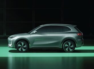 Geely EX5 ranked as the 2nd bestselling BEV model in April, a 271% YoY increase
