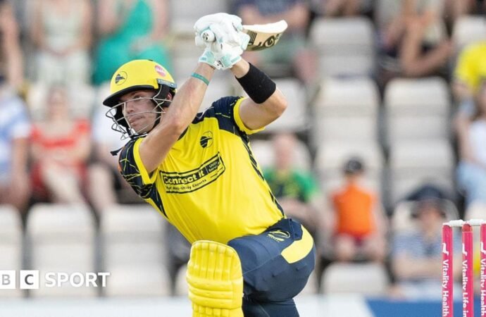 Men’s T20 Blast: Tristan Stubbs powers Hants to win against Essex