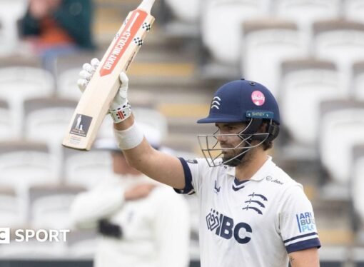 County Championship: Middlesex graft for draw against Durham