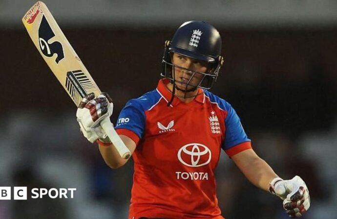 England vs New Zealand: Alice Capsey and Lauren Bell star as hosts win T20 opener