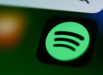 Spotify and Universal Music strike deal allowing fan-made AI covers and remixes