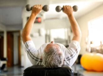 The expert on ‘super aging’ breaks down the science — and grift — in anti-aging : NPR