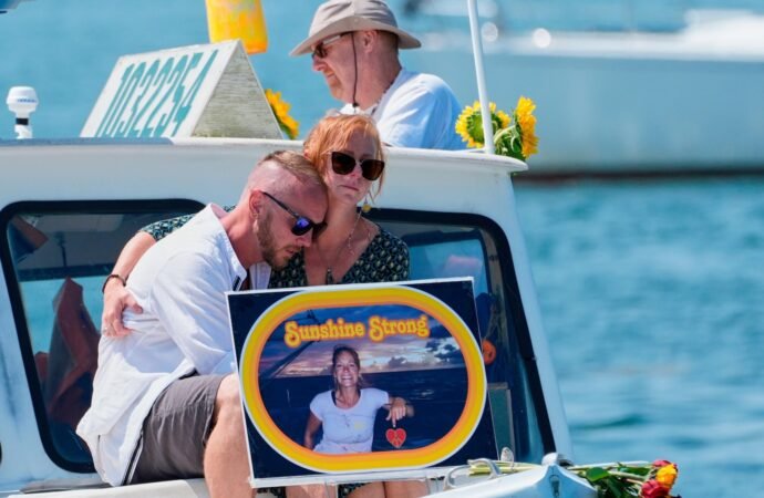Maine 18-year-old charged in death of paddleboarder ruled competent to stand trial