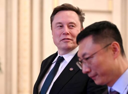 In SpaceX’s IPO: a Tesla merger clue and a $3.75 billion insider windfall for friends and family