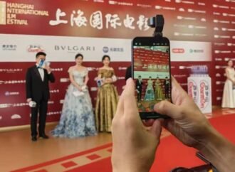 Honor and Arri Unveil Robot Phone at Shanghai Film Festival