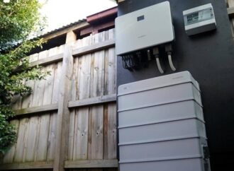 Powering Melbourne homes and businesses Teaslec solutions include Solar, Batteries, and EV Charging