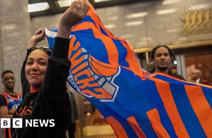 'City's gonna be crazy:' Long-awaited Knicks run electrifies NYC, as Trump's attendance locks down arena