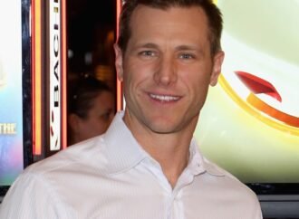 The Bachelor’s Jake Pavelka Marries Fiancée Aimee 2 Years After Meeting
