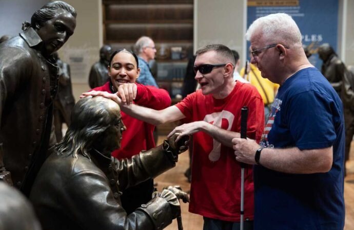 This museum puts history within arms’ reach : NPR
