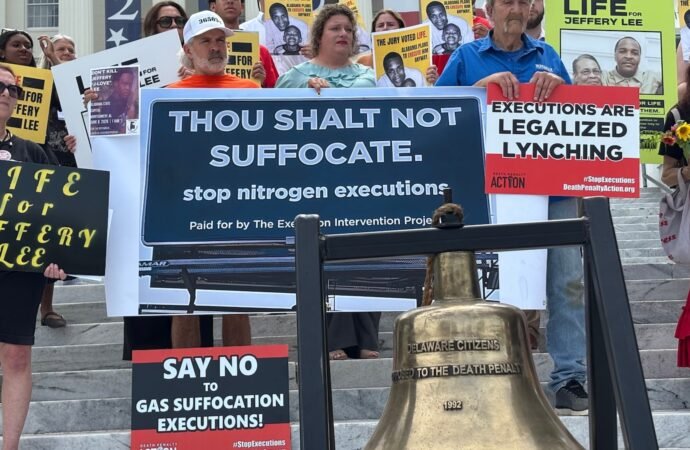 Judge bars Alabama nitrogen gas execution, says method is unconstitutionally cruel