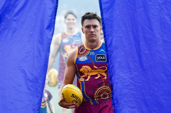 Looking through: Hugh McCluggage of Brisbane.