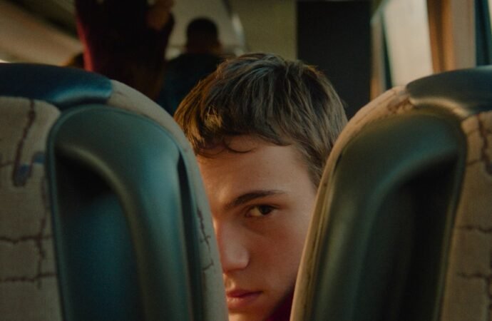 ‘3 Weeks Later’ Director Talks Addressing ‘Everyday’ Peer Violence and Suicide
