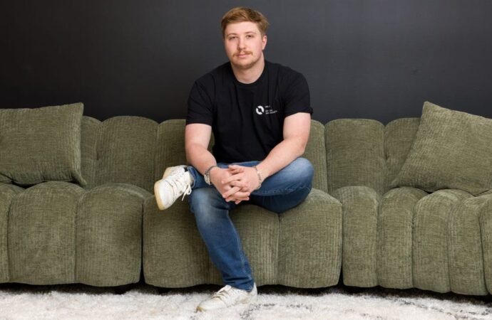 A high school dropout raised $31 million to protect AI liquid cooling systems. Read your presentation.