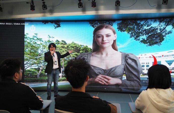 AI avatars are reshaping society in China: the law is trying to catch up