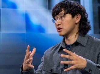 Alexandr Wang: Startups are now in a ‘Goliath versus Goliath’ fight