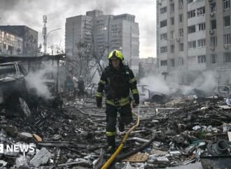 At least 10 dead in second Russian attack on kyiv in a week