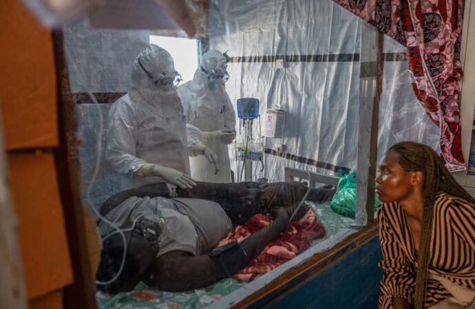 At least 930 people have died in the Ebola outbreak in Congo