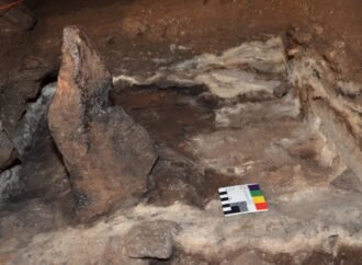 Australian cave houses 25,000 years of healing and curses