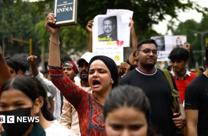 CJP parliamentary march from Jantar Mantar: Thousands of ‘cockroach’ protesters take to Delhi streets