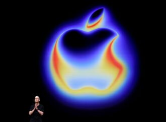 Can Apple make smart glasses that aren’t a constant threat to privacy? | TechCrunch