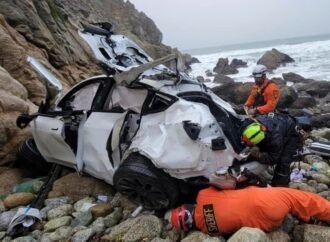 Charges against father who led family to cliff dropped after mental health treatment