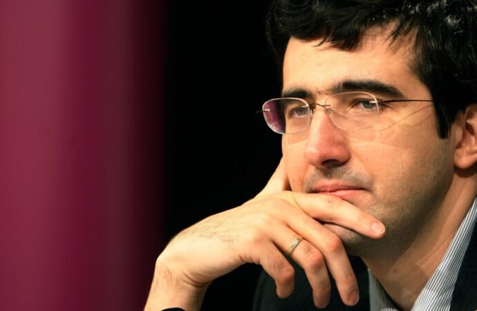 Chess federation suspends former world champion who accused Naroditsky of cheating