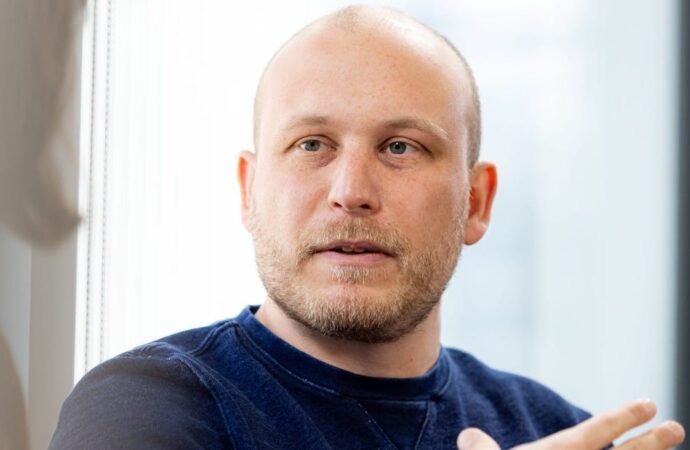 Claude Code Creator Has a Better Way to Measure AI Success Than Token Burning