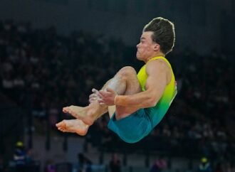 Commonwealth Games LIVE: Moore breaks 16-year medal drought; Australian swimmers, Diamonds score victories