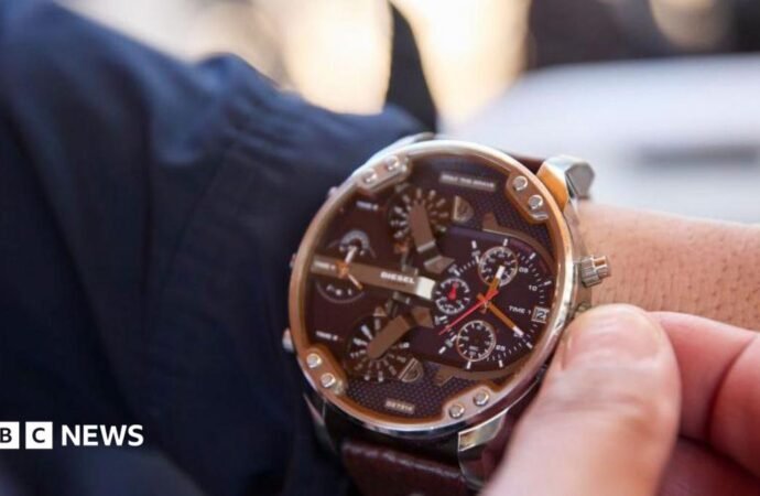 Congress takes next step to make daylight saving time permanent