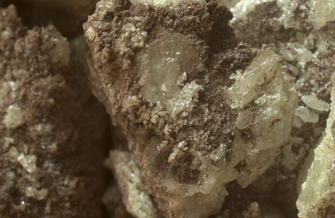 Curiosity gets a close look at Martian sulfur – NASA