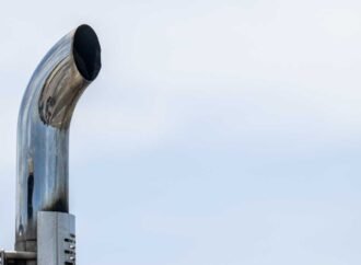 EPA proposes weakening heavy truck pollution rules
