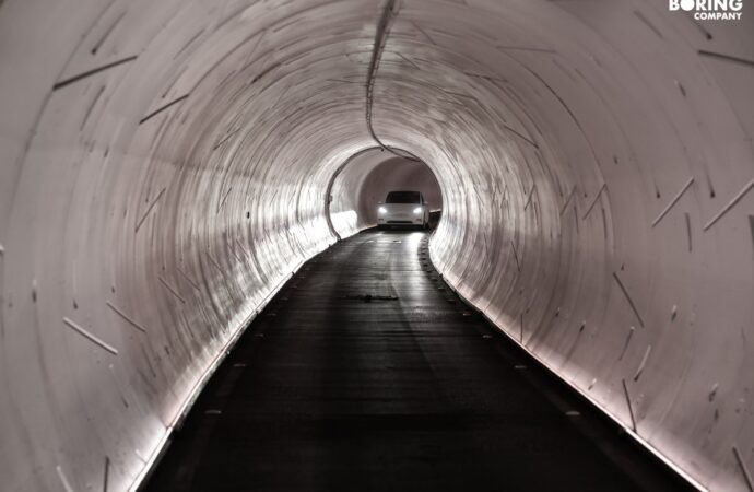 Elon Musk’s Boring Company Reportedly Raising Funding at $20 Billion Valuation | TechCrunch