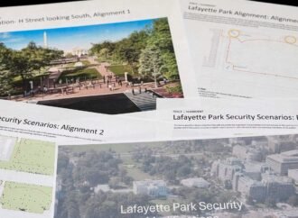 Federal panel reviews fencing plan and screening center to improve White House security