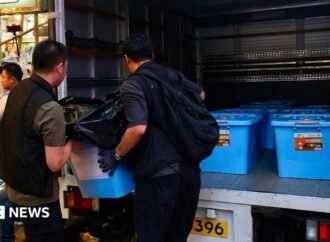 Five arrested after raid on two independent bookstores in Hong Kong