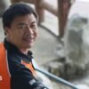 Food delivery boy wins China’s top literary prize