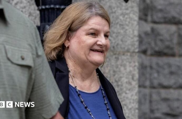 Former Wisconsin judge escapes prison for helping immigrants evade federal agents